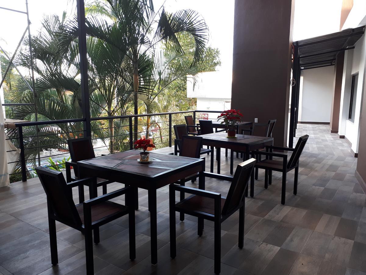 Hotel D Marco Exxpres Palenque Kültér fotó