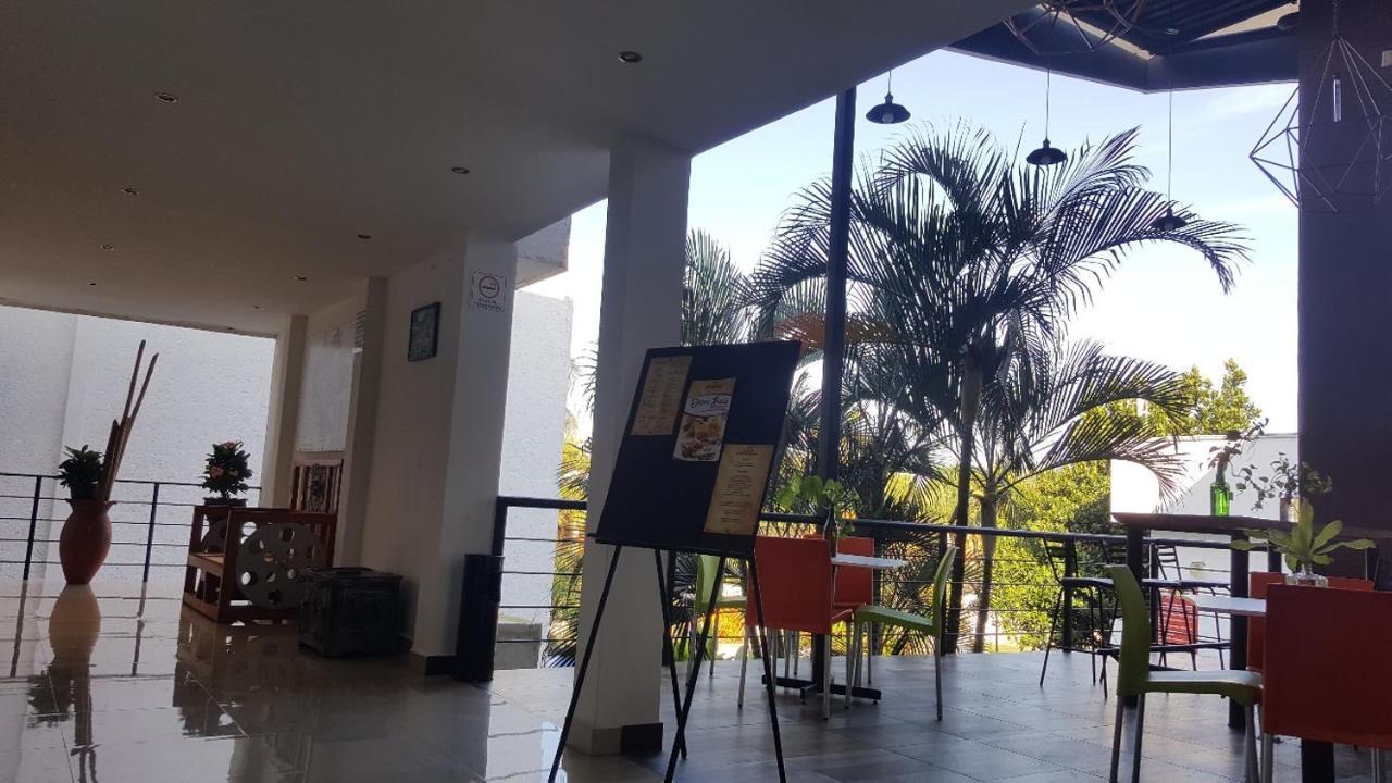 Hotel D Marco Exxpres Palenque Kültér fotó