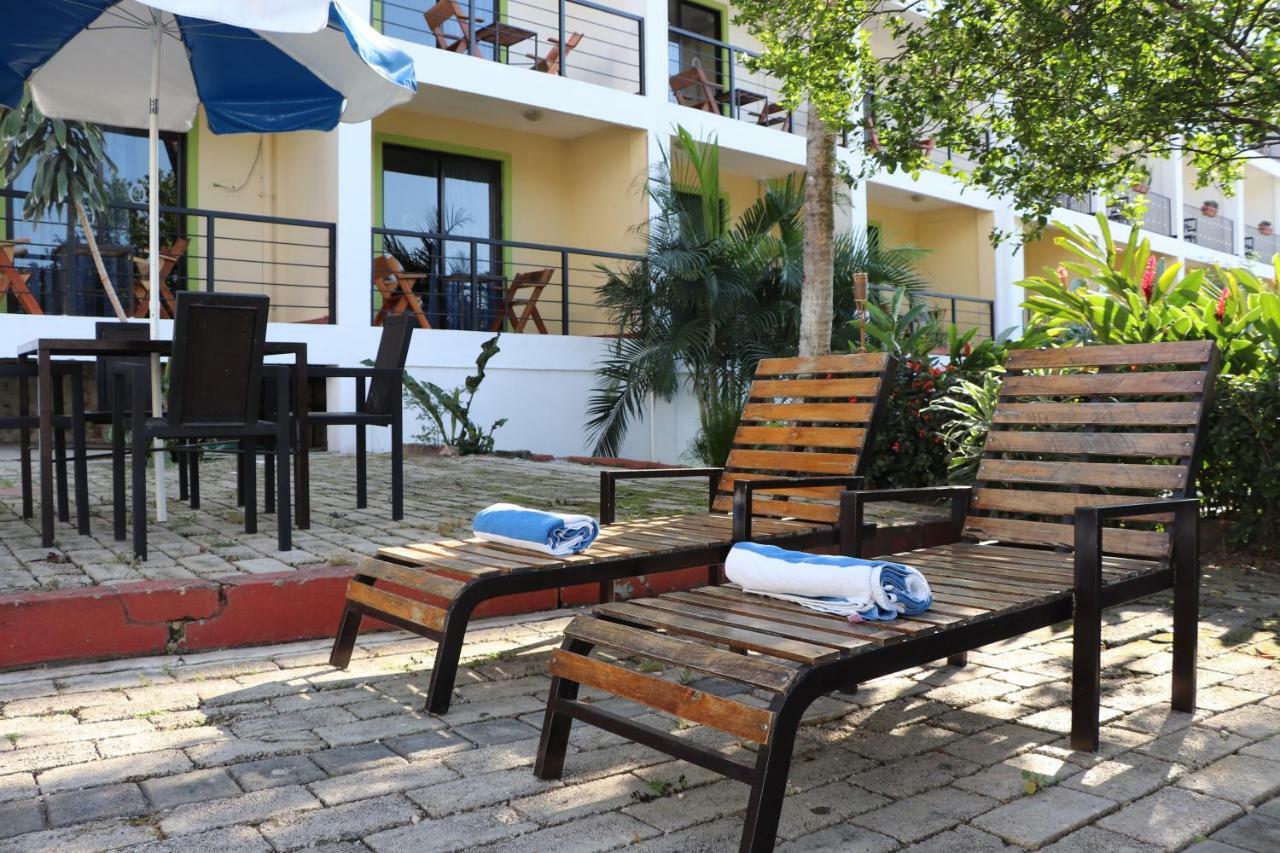 Hotel D Marco Exxpres Palenque Kültér fotó
